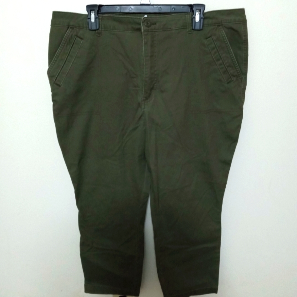 Lee green khakis size 20 M